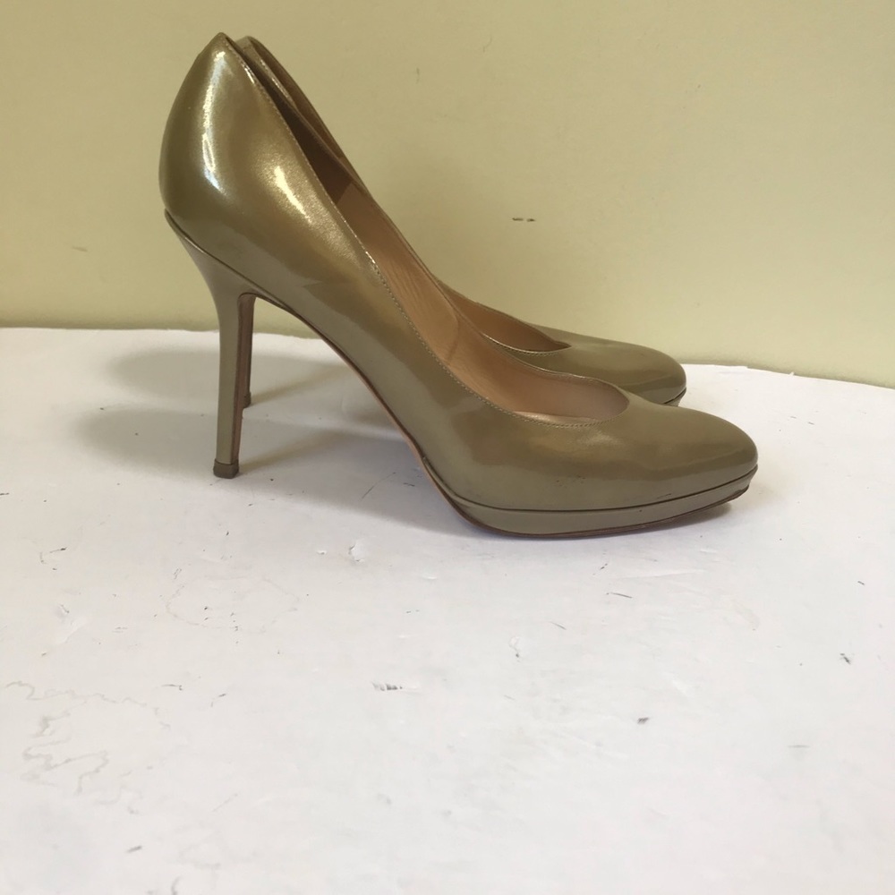 Jimmy Choo Patent Beige Platform Heels Pumps Shoes Almond Toe Wedge Heel Sexy - Picture 5 of 16